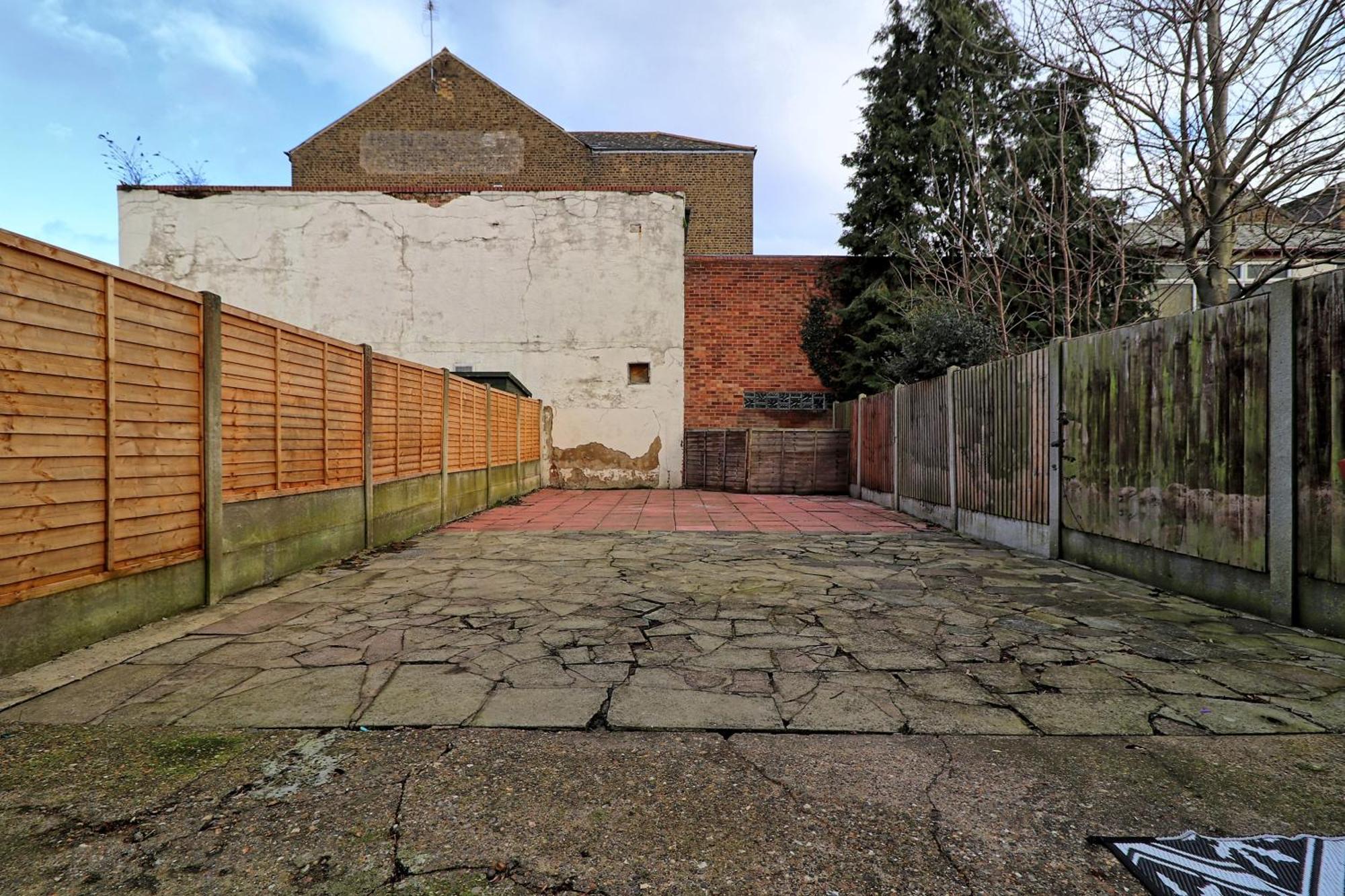 Beautiful Spacious Four Bedroom House With Parking For 2 Cars, 5 Minute Walk To Southend Station מראה חיצוני תמונה